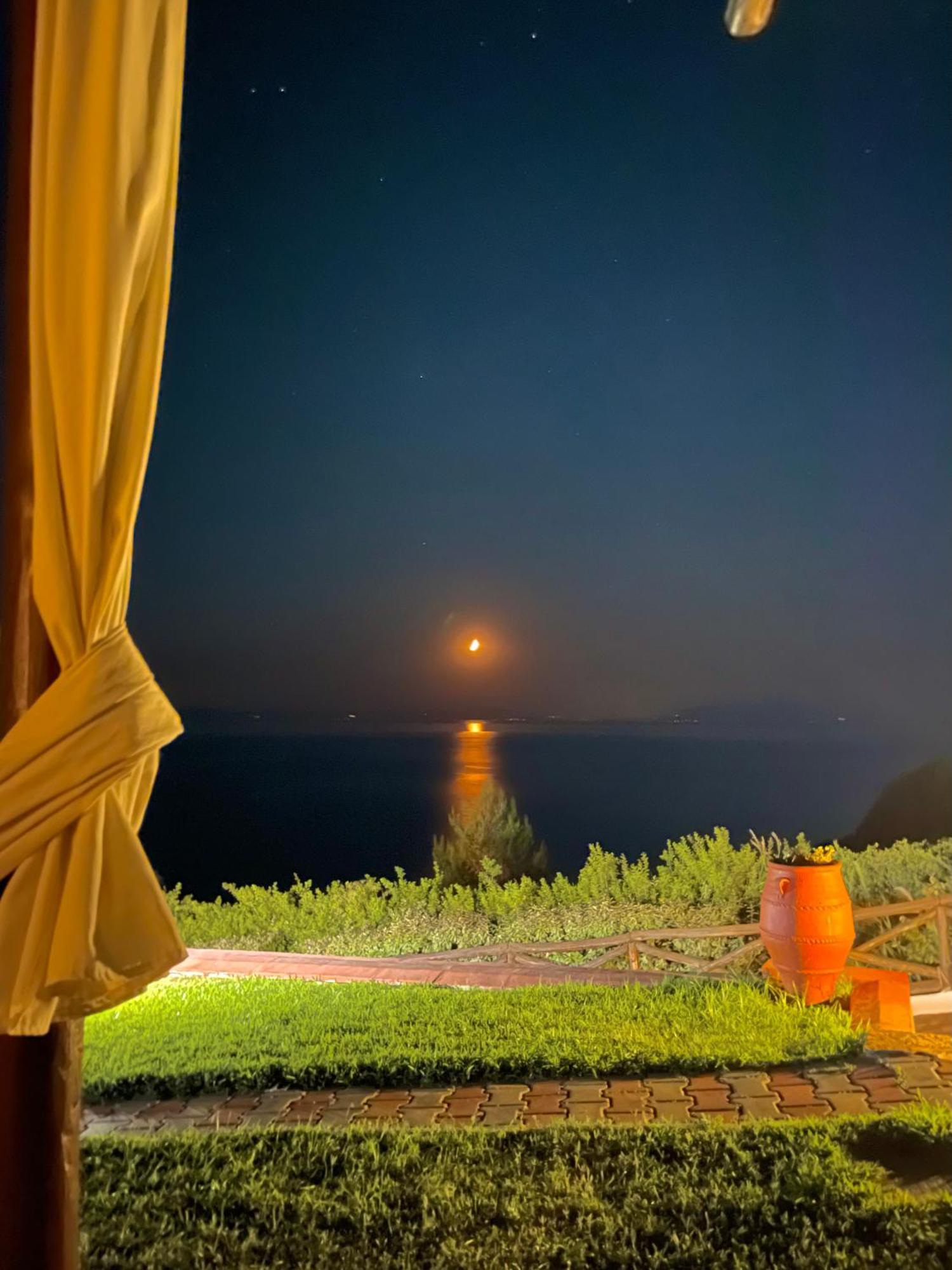Villa Koumaros *