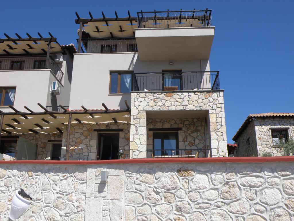 Villa Koumaros *
