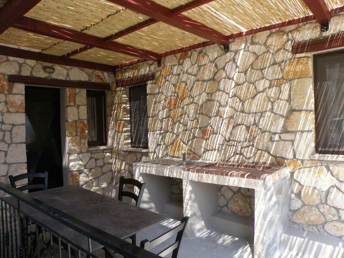 Koumaros * Agia Paraskevi (Kassandra)